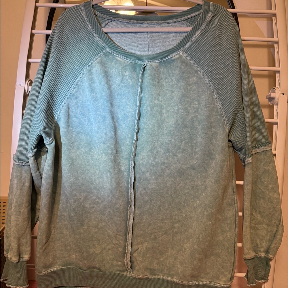 Washed Blue Women's Pullover-Unbranded